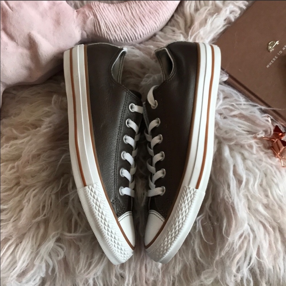 NWT converse ID Leather low tops - Picture 5 of 8